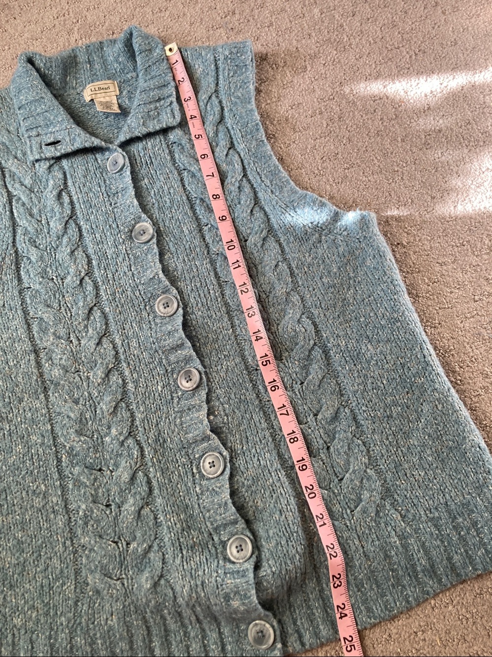 L.L. Bean blue wool-blend cable knit sweater vest, Large. - Picture 6 of 6